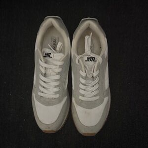 Steve Madden Gray and White Sneakers